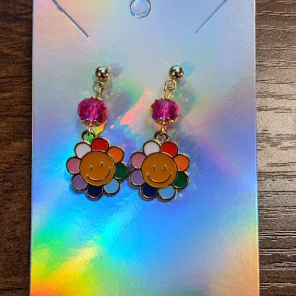 ☮️✌️Hippie Flower Earrings - Picture 3 of 7